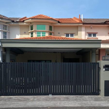 Klang Bukit Tinggi Unique Design With Outdoor Cafe Up To 12Pax别墅 外观 照片